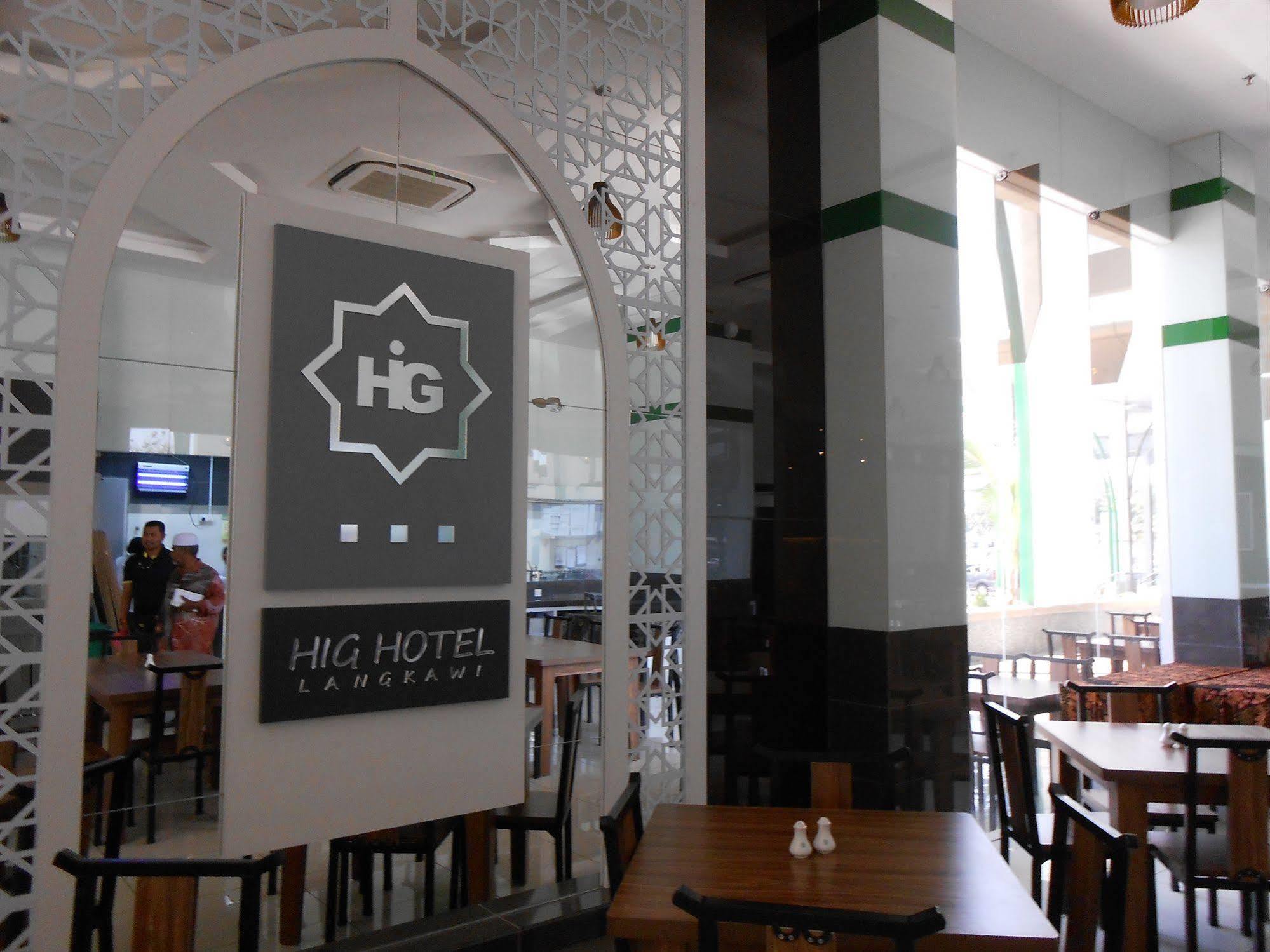 Hig Hotel Kuah Bagian luar foto